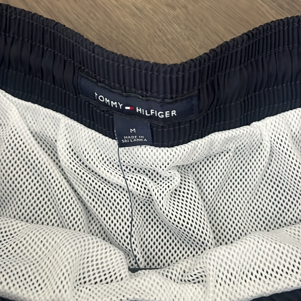 NWT Tommy Hilfiger Navy Swim Shorts with Mesh Lining - Picture 3 of 4